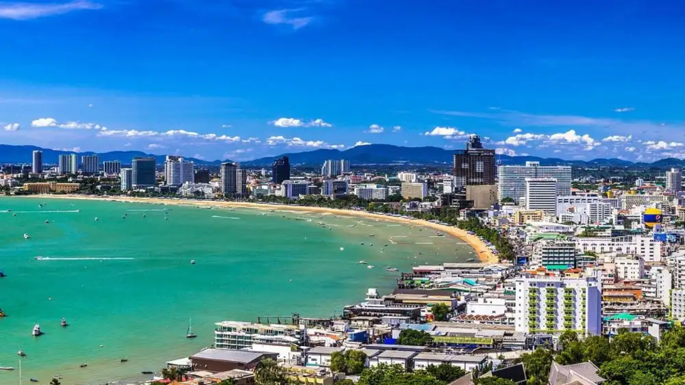 The scenic coastal route travellers follow on the way from Pattaya to Koh Tao