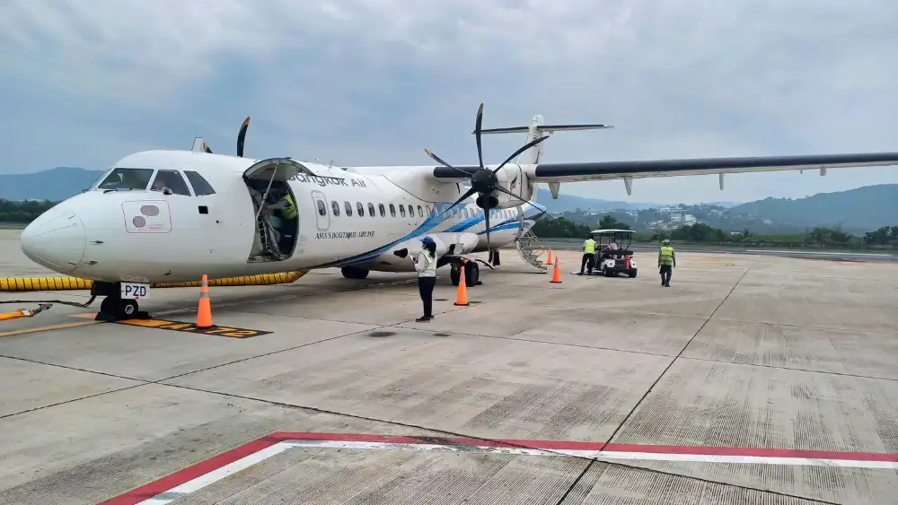 Phuket International Airport terminal building, the starting point for the flight to Koh Samui